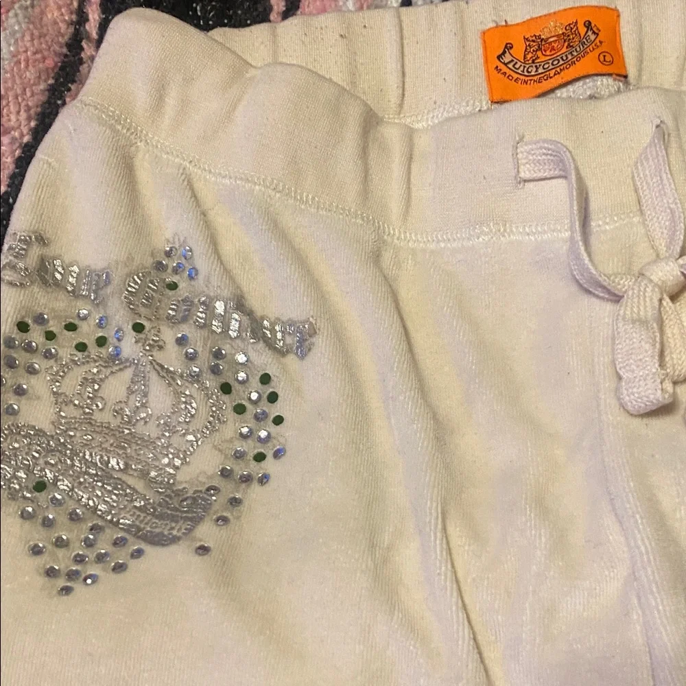 Juicy Couture womens Cream Joggers with Crown Embellishments - Picture 1 of 3